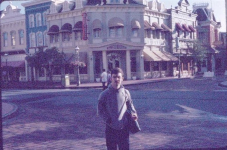 Disney 1983 2.jpg